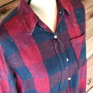 Aeropostale Button Down Long Tail‎ Oversized Plaid Shirt, Size XS